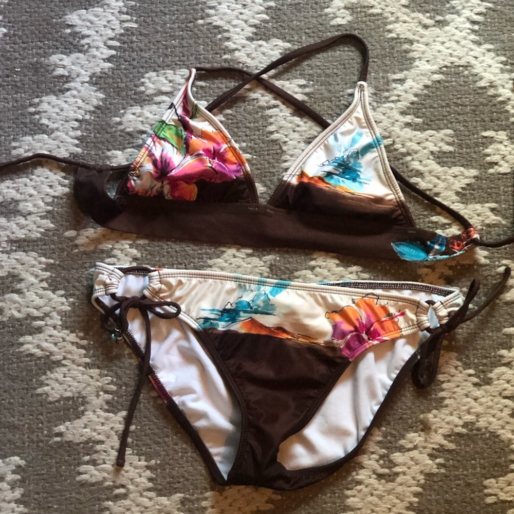 Raisins 2 piece bikini
